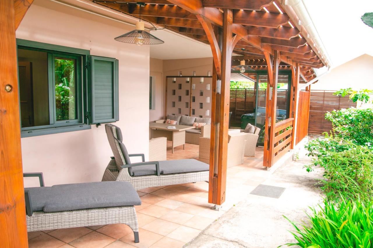 Villa Le Colonial Zen - T4 A 5 Mn Aeroport 생트 마리 외부 사진